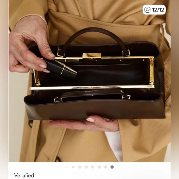 Verafied Chocolate Eclair Bag 3-in-1 Clutch, Shoulder Bag, Top Handle Bag - Picture 4 of 7